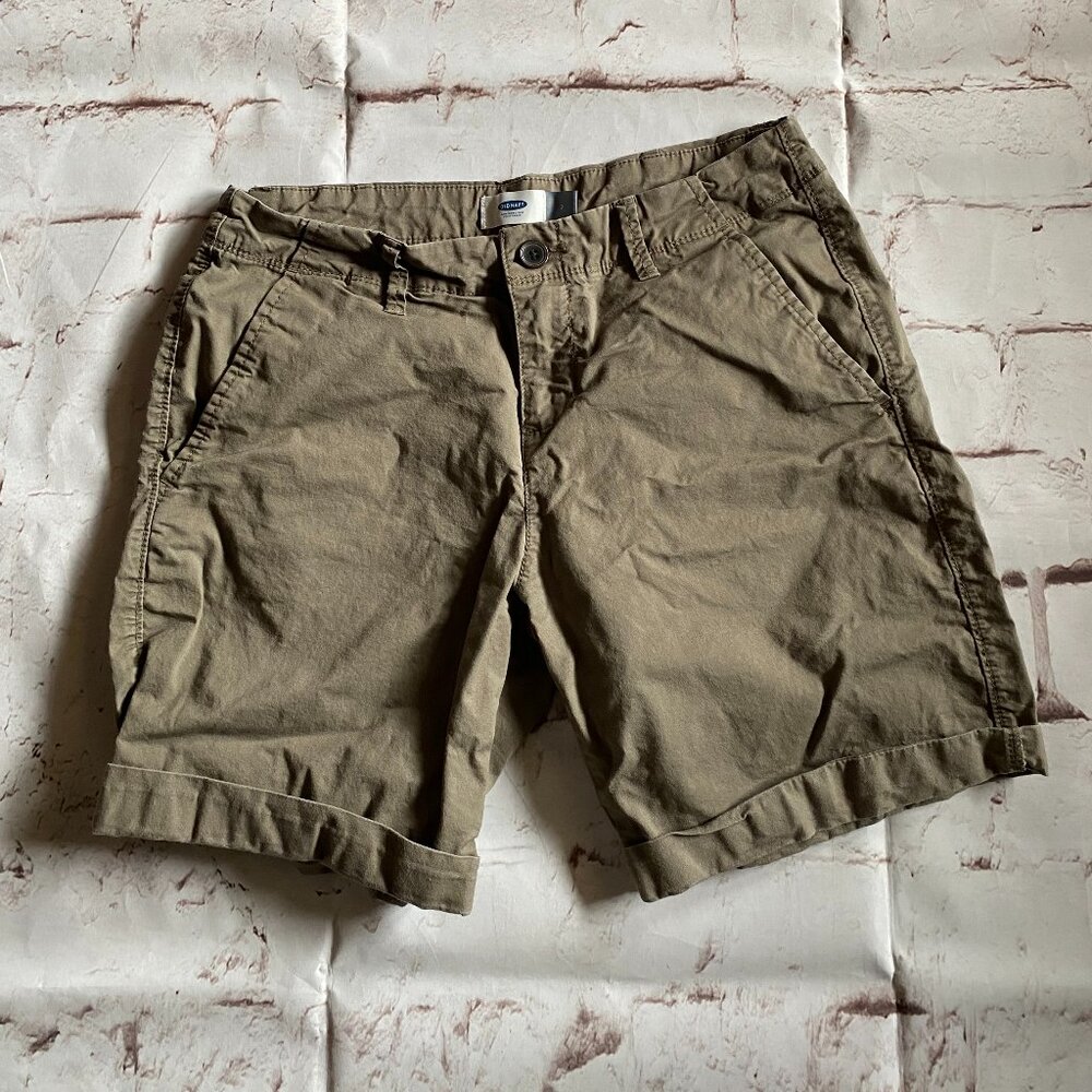 Women's Old Navy Khaki Shorts - Size 2